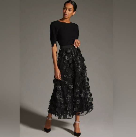 Anthropologie Dresses & Skirts - Anthropologie Black Floral Skirt